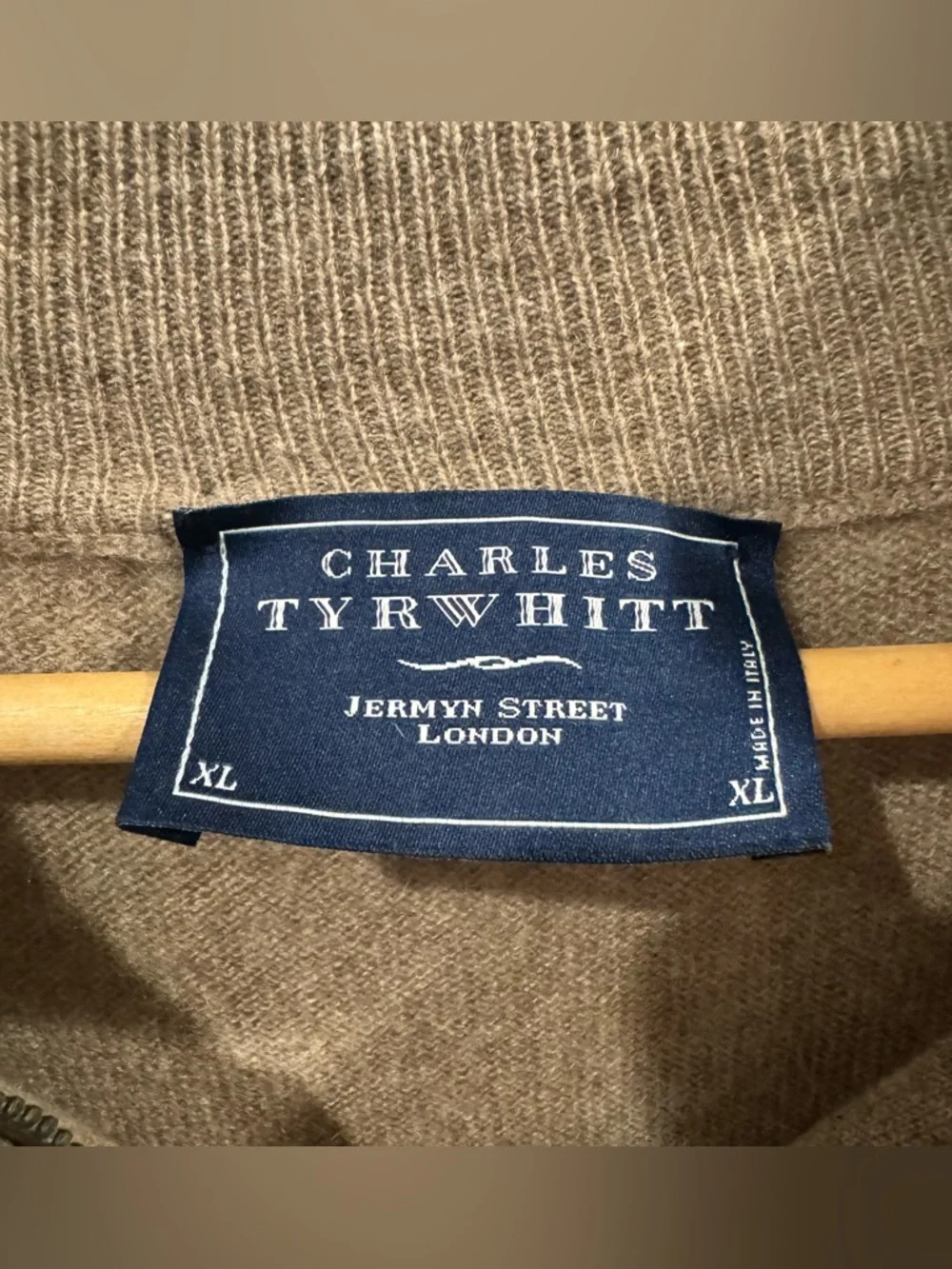 Charles Tyrwhitt -- 100% Cashmere Zip Neck Sweat -- Tan XL-- Great Condition